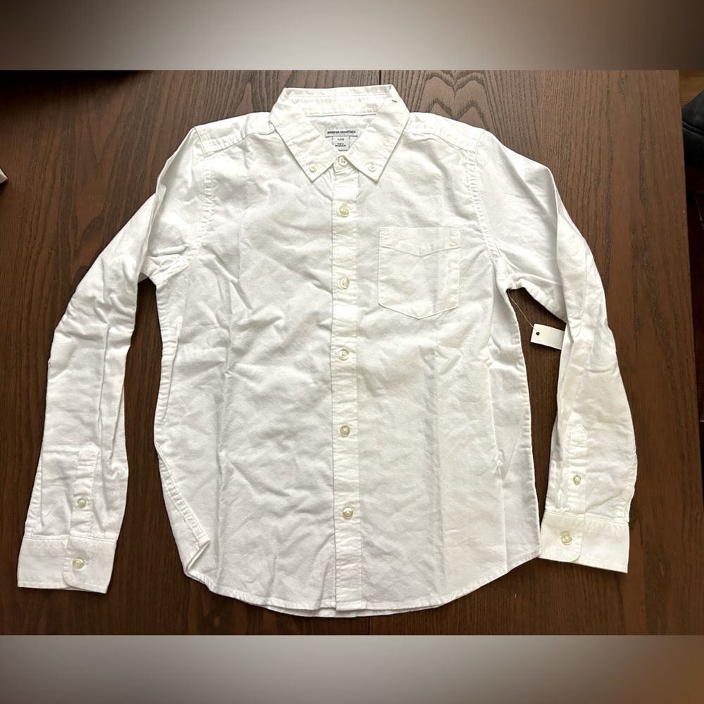 NWT Amazon Essentials Long-Sleeve Button-Down 100% Cotton boys size Large 10